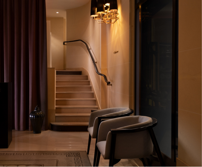 Escalier d'un hôtel partenaire